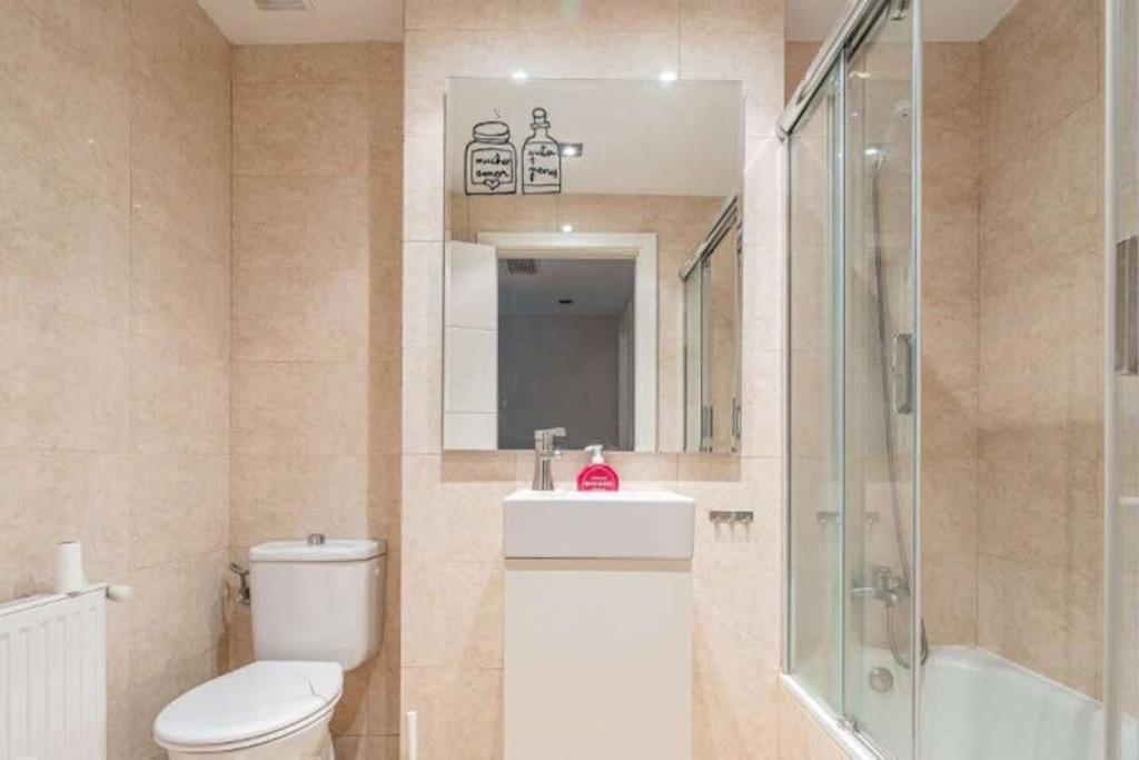 Impresionante Apartamento De 4 Dormitorios 3 Banos Y 2 Plazas De Garaje มาดริด ภายนอก รูปภาพ